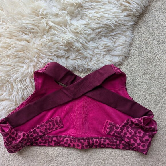 Lululemon All Sport adjustable bra (8) - Picture 3 of 4